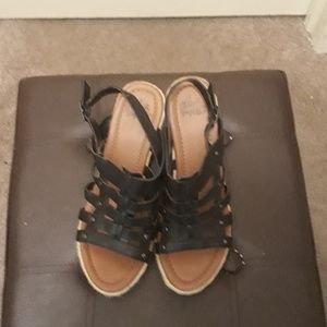 Ladies size 7 wedge shoes